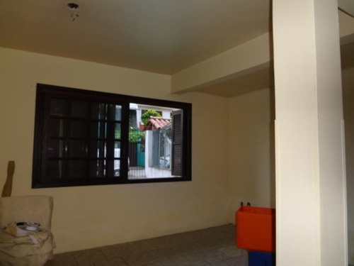 Casa Em Partenon Com 3 Dormitórios - Pj2703