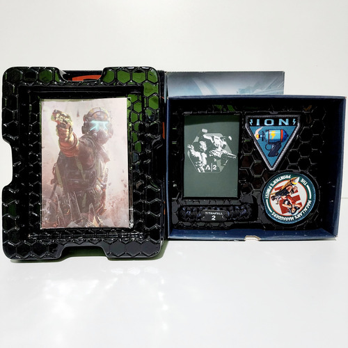 Titanfall 2 Marauder Corps Collectors Edition (Usado)