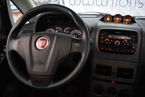 Fiat Idea Essence 2016