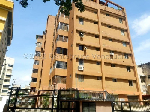 Imagen 2 de 13 de Los Caobos Cod Mls# 23-19293 Liz Mendez Telf: 04120984534