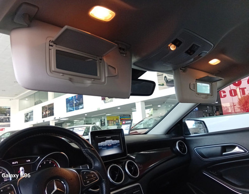 Mercedes-Benz Clase CLA 1.6 200 Sport At
