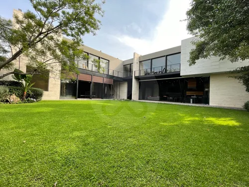 Casa En Venta En Jardines Del Pedregal