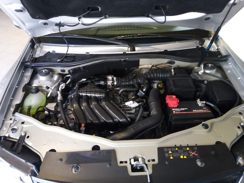 Renault Duster Oroch Dynamique 1,6 2021 Seminuevo Contado