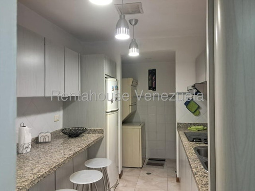 Hermoso Y Acojedor Apartamento En Alquiler Ubicado En La Boyera #25-22959