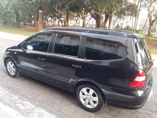 Imagem 8 de 11 de Nissan Grand Livina 2012 1.8 S Flex 5p