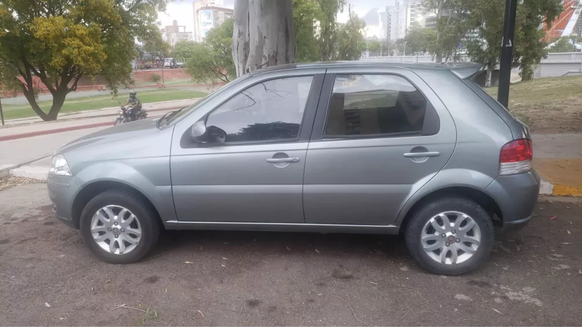 Fiat Palio 1.4 Attractive