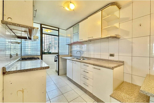 Excelente Departamento Con Vista Despejada 4d + 3b