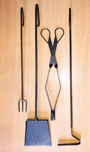 Imagen 2 de 4 de Juego Utensilios Asado Parrilla Pala Atizador Tenedor Pinza