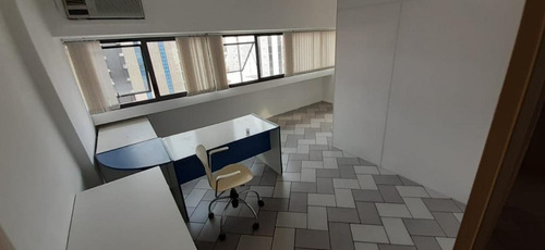 Imagem 10 de 15 de Sala Comercial Com 42m2 Privativos No Centro - Sa0665