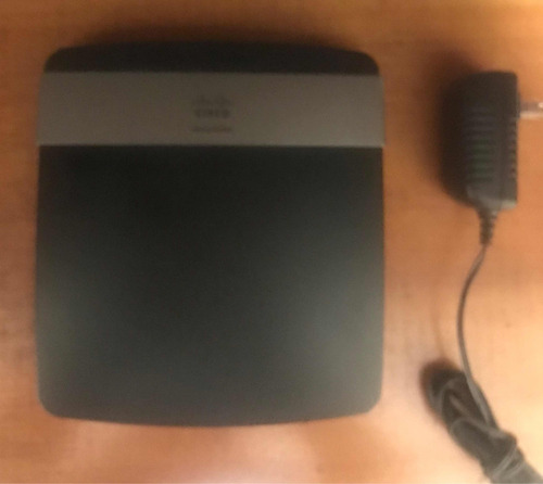 Router Cisco Linksys E2500