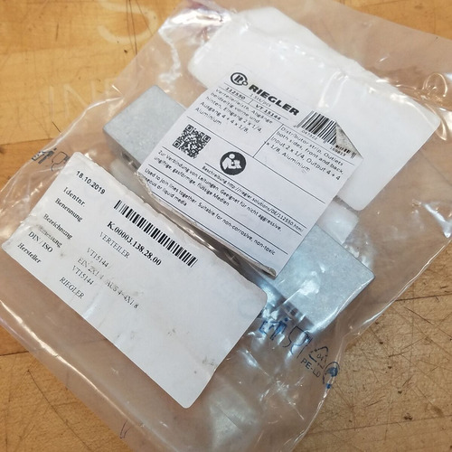 Riegler 112550 Pneumatic Distribution Strip, 2 X 1/4 Ccw