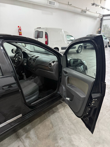 Fiat Grand Siena 1.6 Essence 115cv