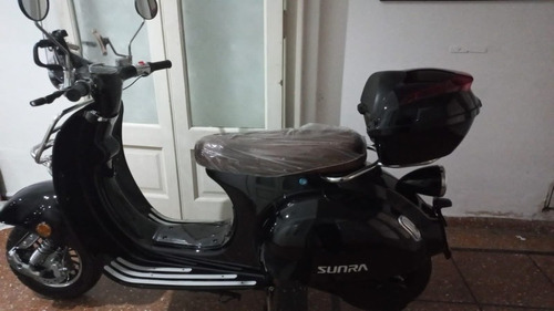 Imagen 7 de 14 de Sunra Vespa