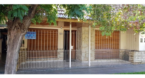 Casa Chalet En Venta En Quilmes Oeste, Quilmes, G.b.a. Zona Sur