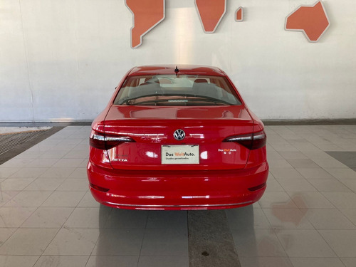 Imagen 5 de 10 de Volkswagen Jetta Comfortline 2021 I-2884
