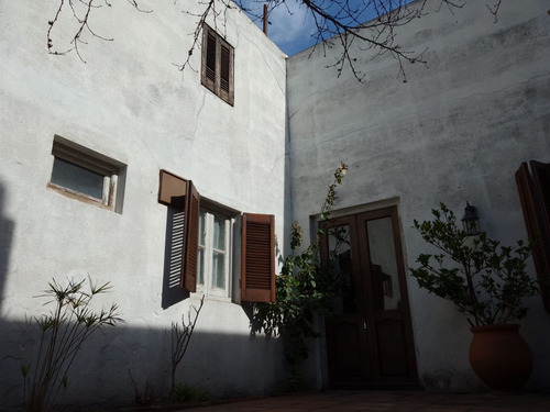 Casa En Venta De 4 Dormitorios En Palermo (ref: Ksk-1325)