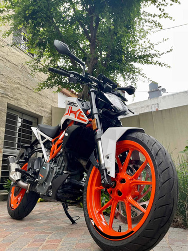 Imagen 9 de 15 de Ktm Duke 390