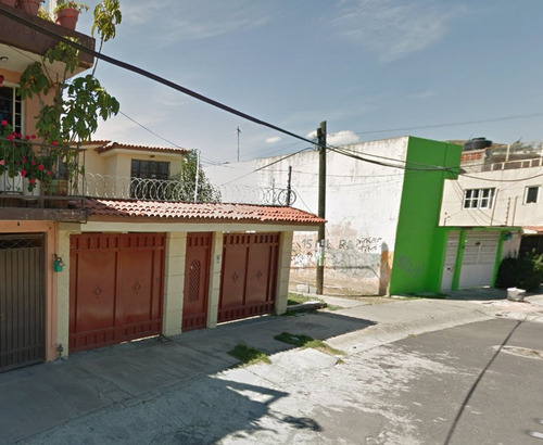 Casa De Oportunidad, En Valle De Los Sauces En Izcalli Del Valle, Tultitlan, Afr06