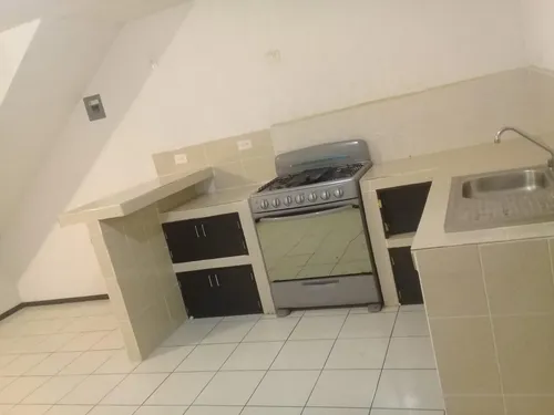 Casa En Venta En Fracc. Valle Del Roble En Cadereyta N.l.