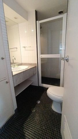 Imagen 13 de 14 de Apto En Venta 22-21017 Daisbelis Tarazona 0424-2925931
