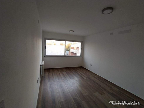 Imagen 2 de 21 de Housing La Carolina Village 3 Dor 3 Bños Oportunidad