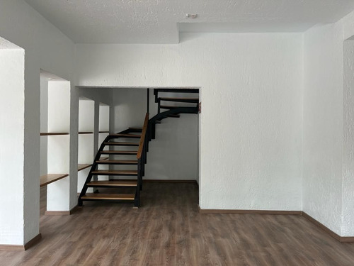 Imagen 6 de 9 de Renta Casa Con Uso De Suelo Comercial