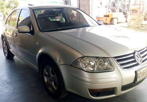 Volkswagen Bora 1.9 Tdi 2010