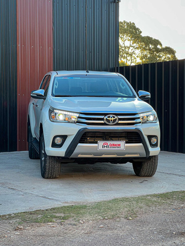 Toyota Hilux 2.8 Cd Srx 177cv 4x4