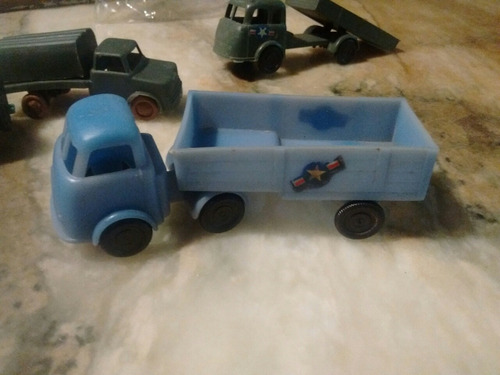 Imagen 5 de 6 de Lote De 4 Vehiculos De Soldaditos Camiones Y Jeep Plastico