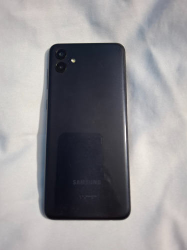Celular Samsung Galaxy A04 Negro (Usado)