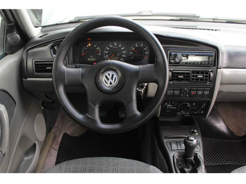 Imagem 6 de 12 de Volkswagen Santana Comfortline