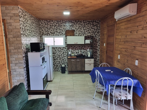 Imagen 5 de 17 de Alquilo Hermosa Cabaña De 2 Dormitorios En Barra Del Chui Brasil