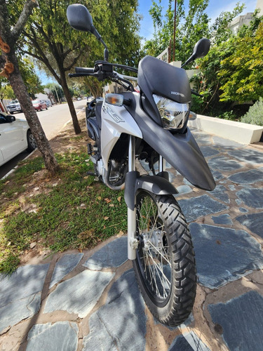 Honda Xre 300