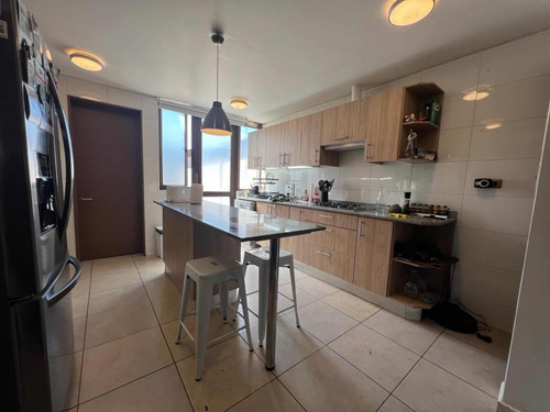 Se Vende Excelente Casa En Condominio Los Poleros, Machalí