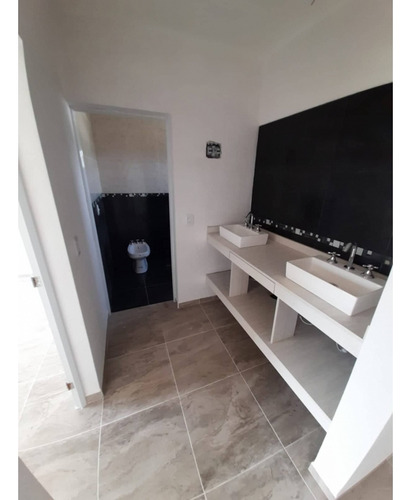 En Venta! Casa En Ph De Tres Dormitorios En Terrazas De Playas De Oro!