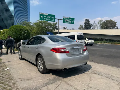 Infiniti M37 Premium