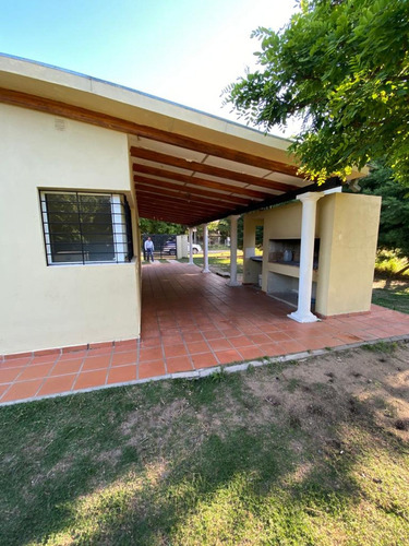 Imagen 24 de 27 de Venta Casa De 3 Dormitorios Con Pileta