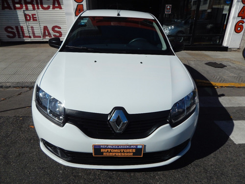 Imagen 3 de 15 de Renault Logan 2018 1.6 Authentique Plus 85cv
