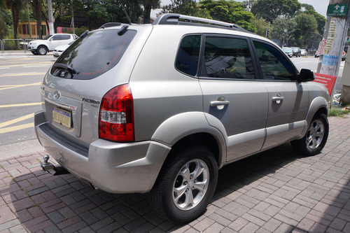 Hyundai Tucson 2.0 Gls 4x2 Flex Aut. 5p
