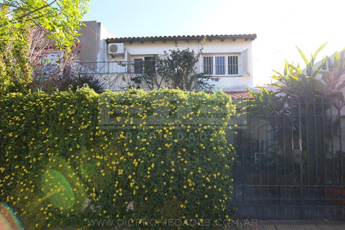 Imagen 25 de 26 de Ph De 5 Amb, Excelente Ubicación En Barrio Carreras - San Isidro