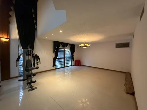 Casa En Venta Cumbres 2 Sector Monterrey