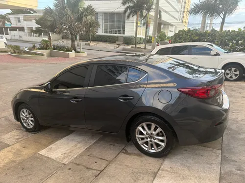 Mazda 3 2.0 Touring At