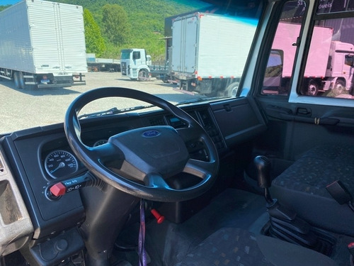 Imagem 14 de 15 de Ford Cargo 816 S - Baú De 5.65m