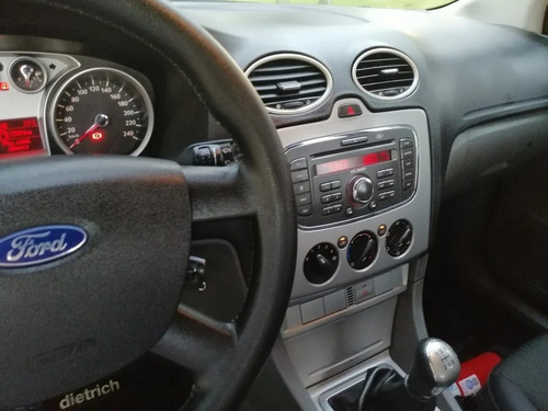 Ford Focus Trend 2 - Nafta 1.6 - 2011