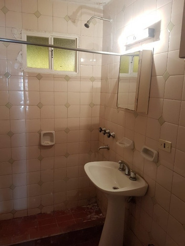 Imagen 11 de 14 de Duplex De 2 Ambientes En Venta - Moron Sur