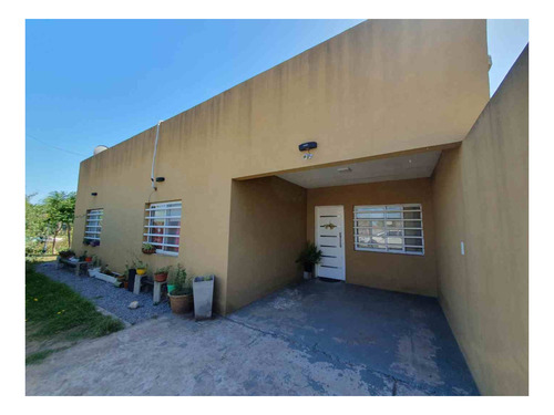Imagen 4 de 30 de Casaquinta En Venta Con Pileta En Ruta Sol.permuta