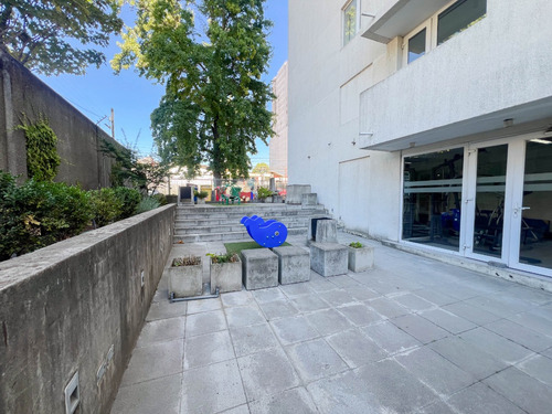 Home Studio En Edificio Let´s Go · Arriendo $380.000