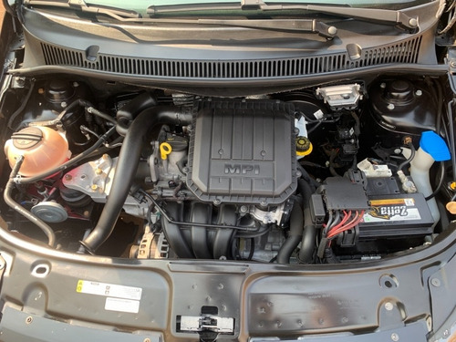 Imagem 12 de 13 de Volkswagen Fox 1.0 Bluemotion