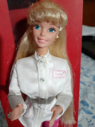 Barbie Veterinaria Original Mattel, Usada Como Nueva 