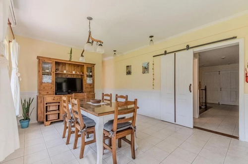 Chalet Barrio Ex Malibu - 3 Dorm - 2 Esc - Jardin Libre
